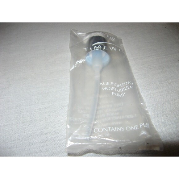 New Discontinued RARE Mary Kay TimeWise Age-Fighting Moisturizer Pump Only - Picture 1 of 2